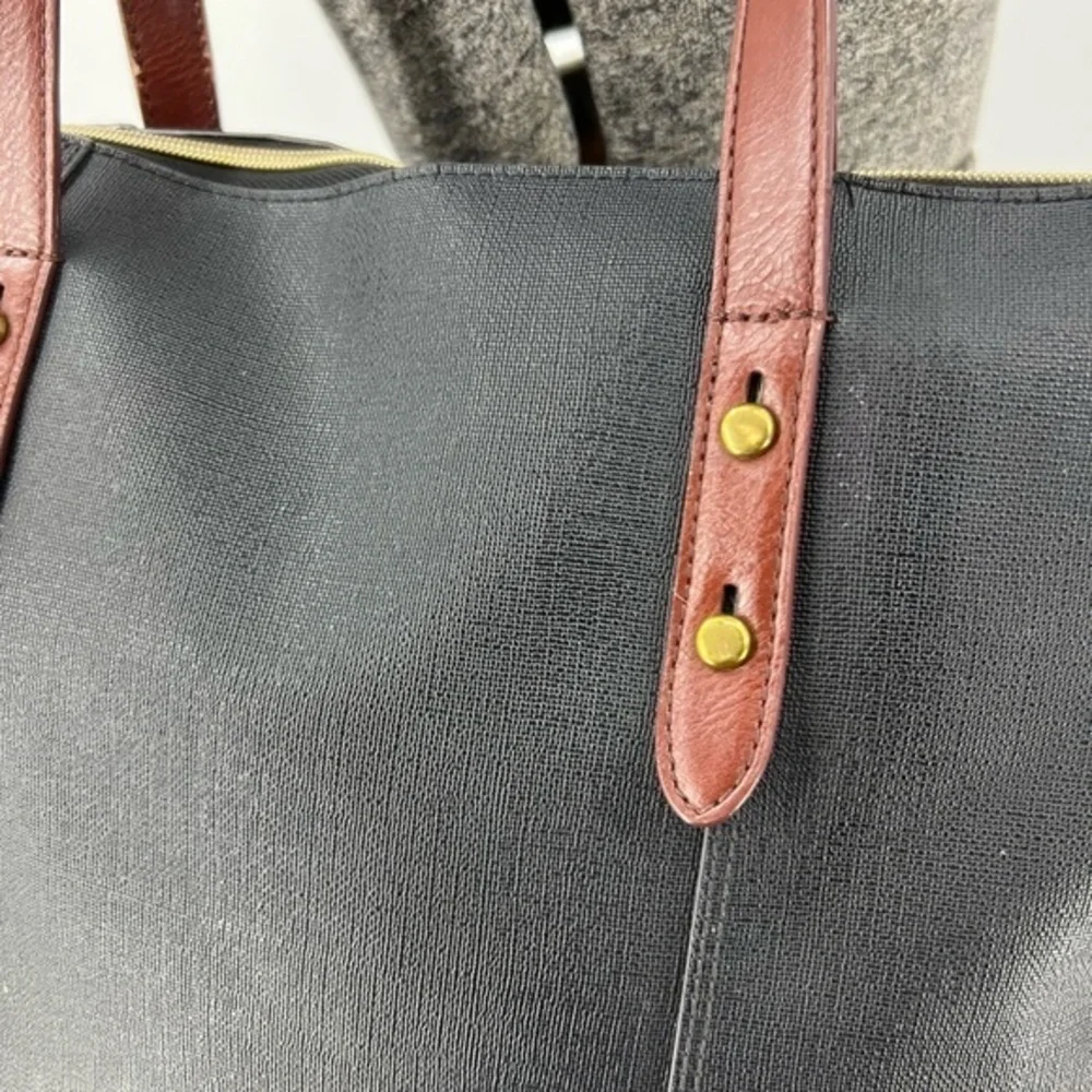 Fossil Felicity Black vegan friendly Tote
